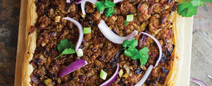 Sausage & Caramelised Red Onion Chutney Bake