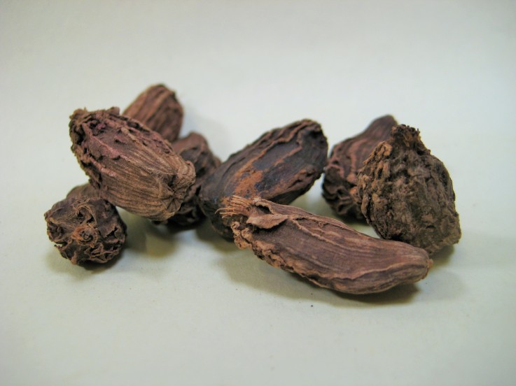 Rye Spice Black Cardamom Pods